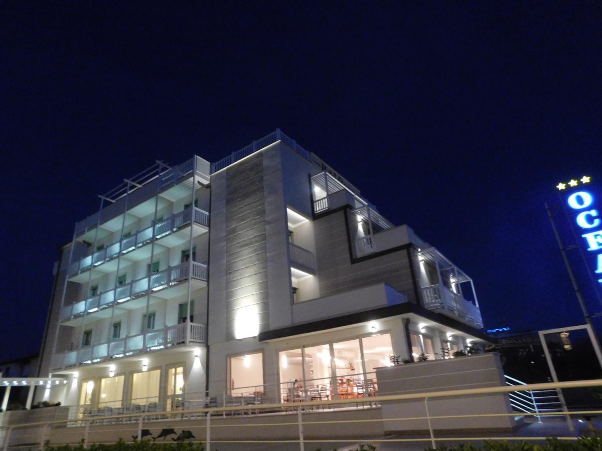 Hotel Oceano 마리아나디피에트라산타 외부 사진